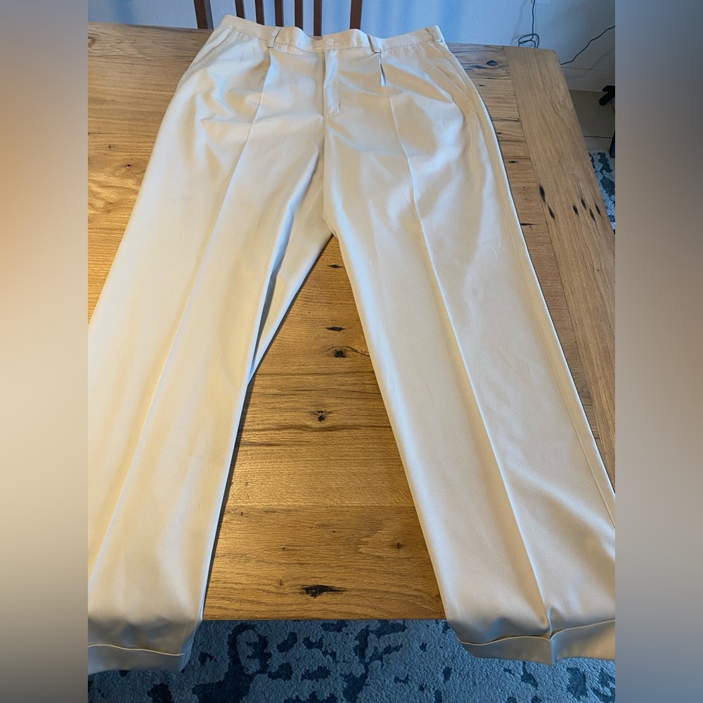 Nike Fit Dry Golf Pleated Cuff Cream Men’s 36 Tall Preowned‎